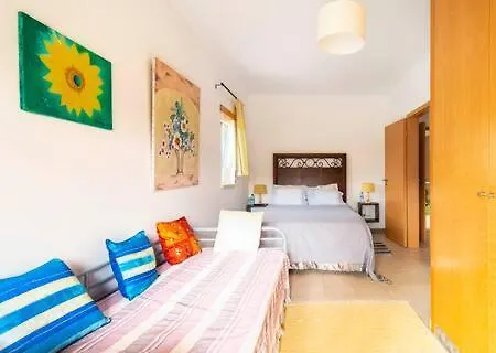 Quarto em Acomodações Particulares Beco Do Patalugo *