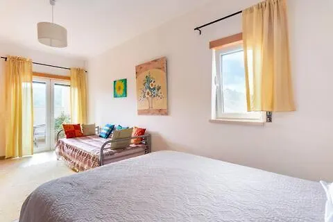 Beco Do Patalugo Homestay Salir de Matos