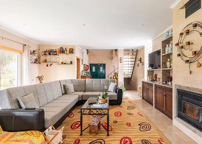 Homestay Beco Do Patalugo Salir de Matos